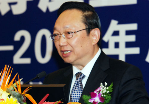 消費(fèi)維權(quán)專家、中消協(xié)原副秘書長武高漢